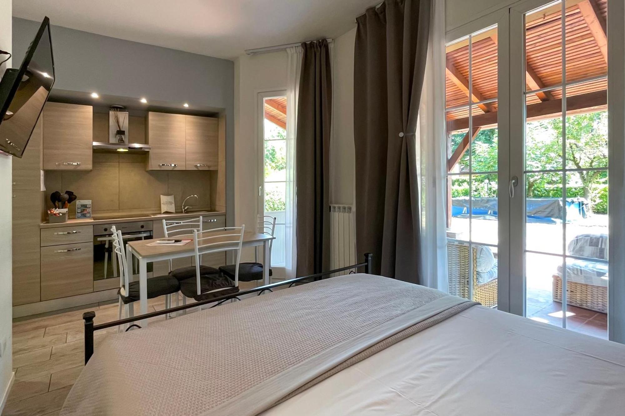 Villa Fenix Osio Sotto 2 Buitenkant foto