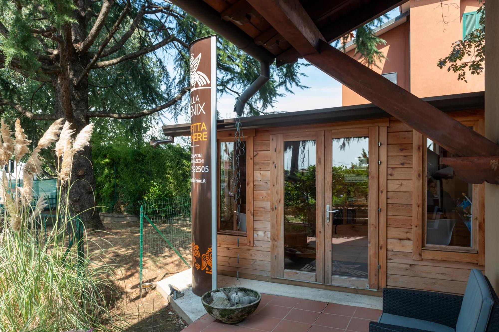 Villa Fenix Osio Sotto 2 Buitenkant foto